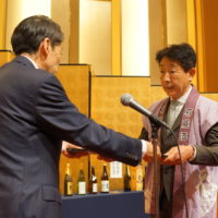 [写真]第11回福岡県酒類鑑評会 福岡県知事賞 受賞！